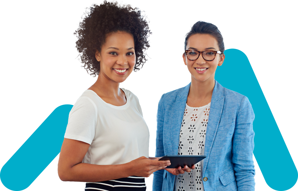 Femmes souriantes en tenues professionnelles